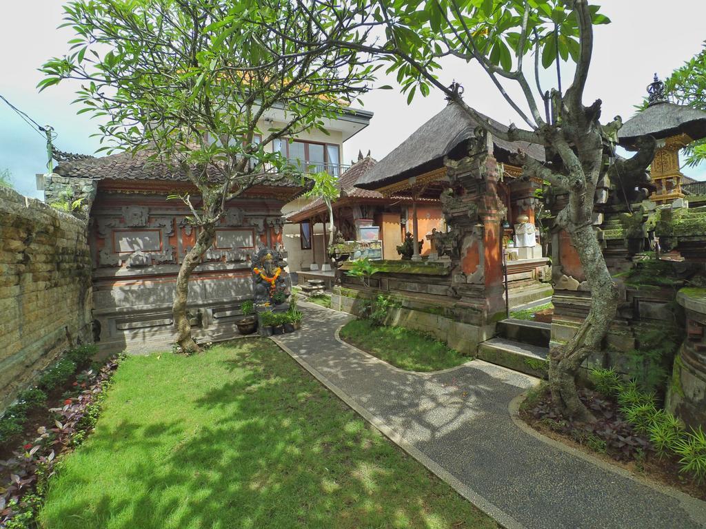 Kubu Taman Home Stay Ubud Exterior foto